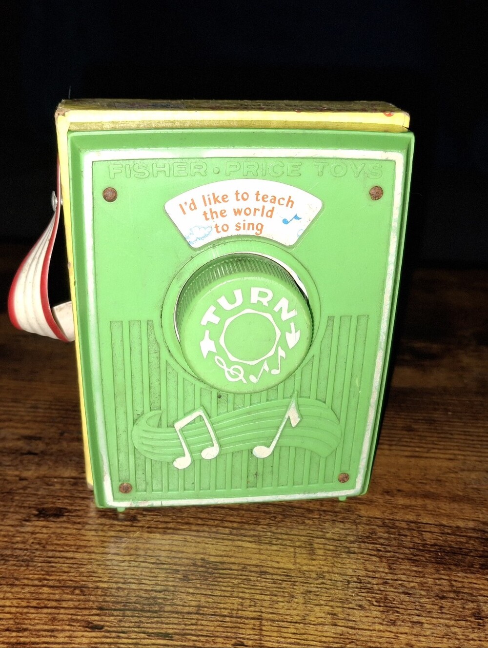 Vintage Fisher Price Pocket Radio Music Box #768 1970